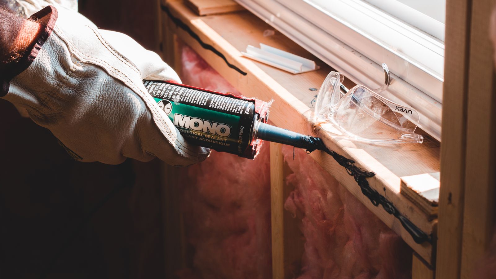 How to Caulk Like a Pro: The Trick That Hides a Shaky Hand