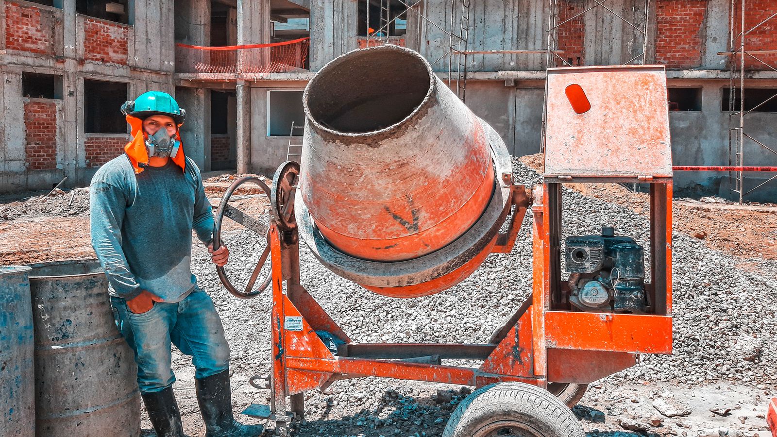 The Right Way to Mix Concrete (Most People Get the Water Wrong)